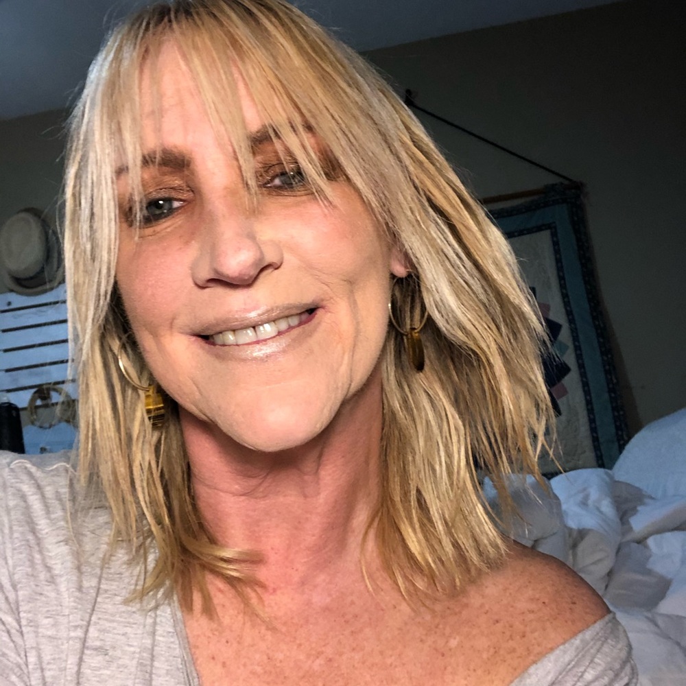 Meet your Posher, Eileen